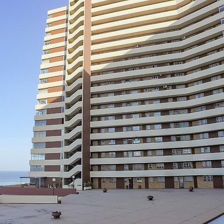 Shangri-La Beach Front Holiday Apartments Amanzimtoti Exterior photo